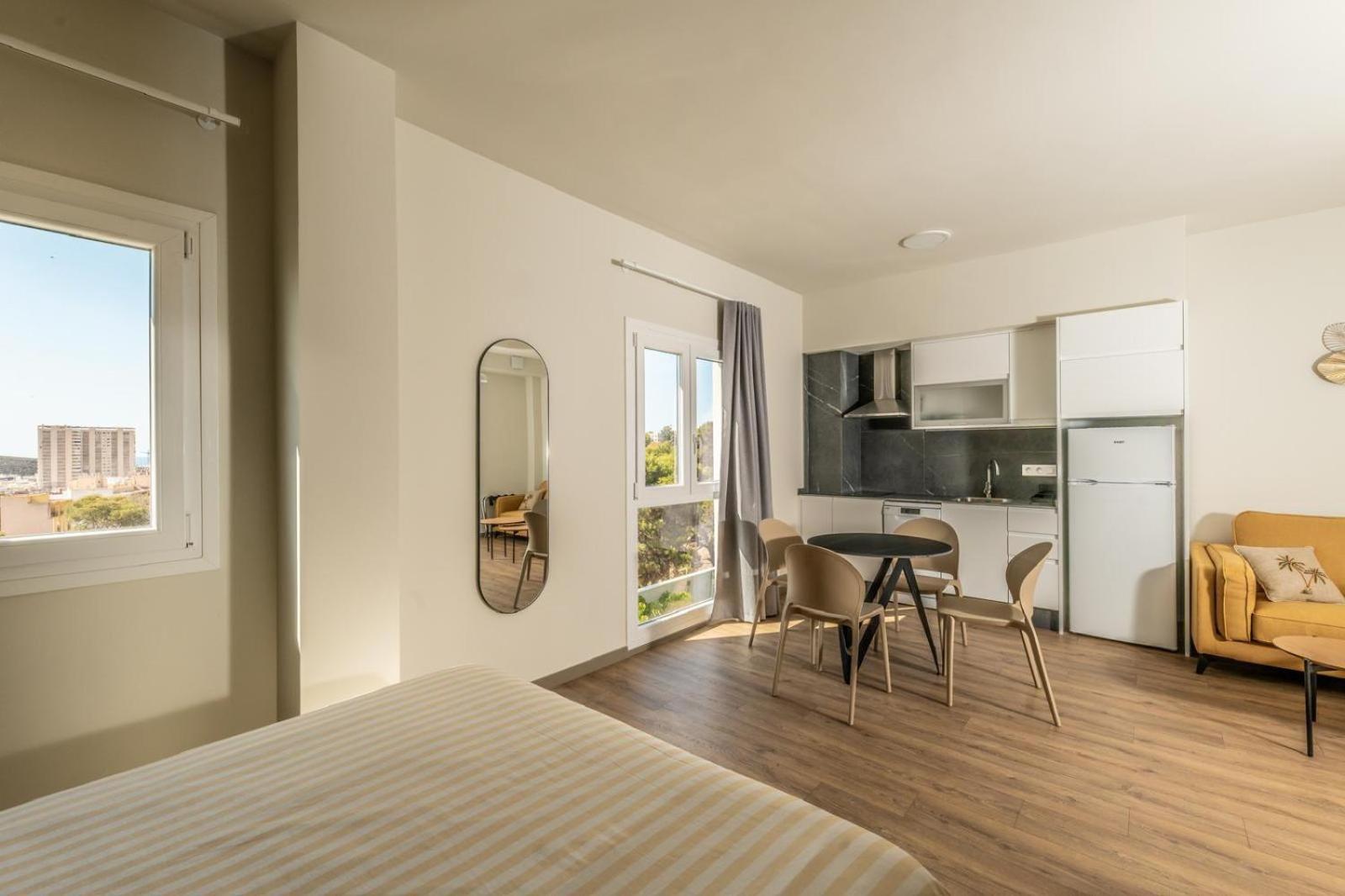 L'Alcor Aparthotel Alicante Esterno foto
